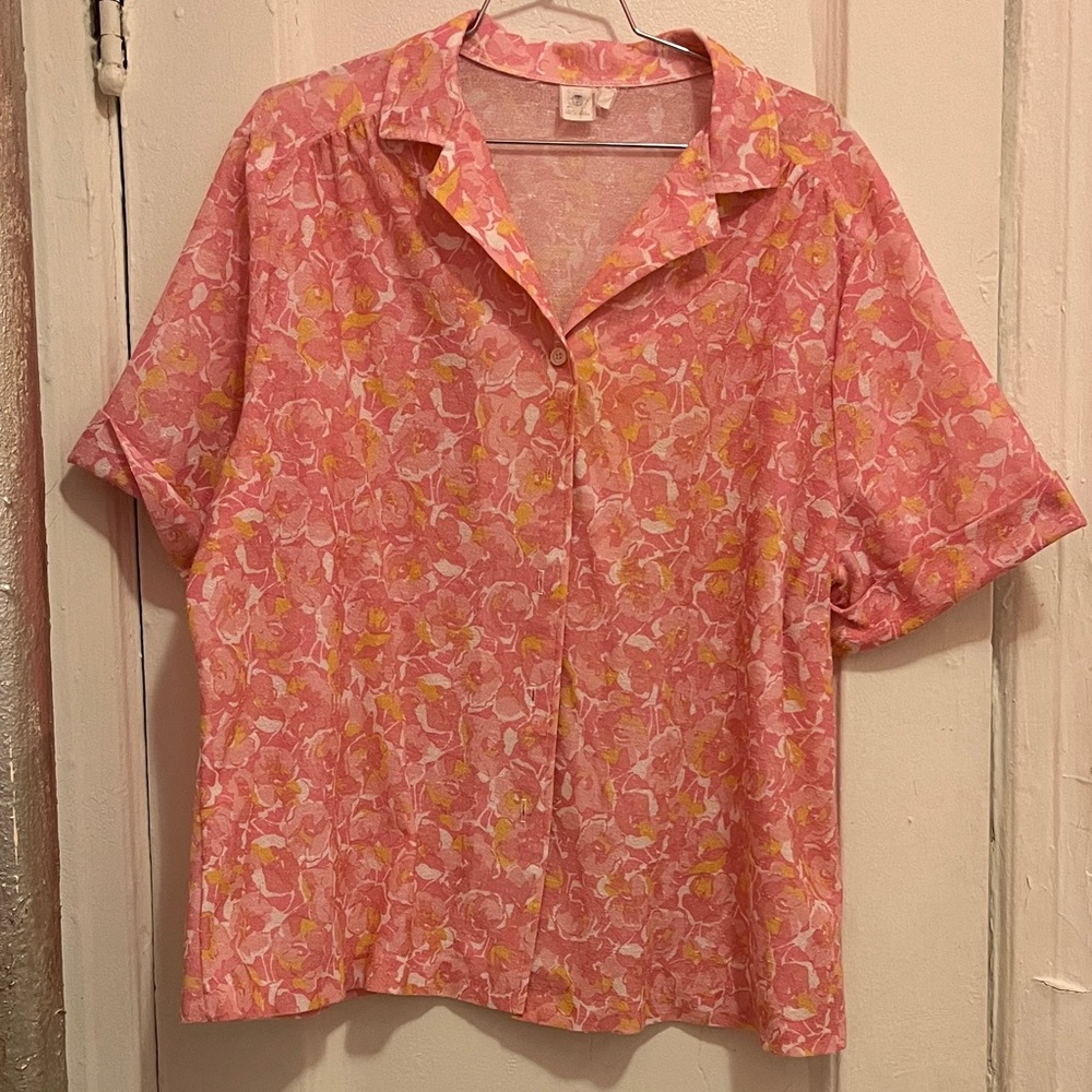 Vintage 70s Floral Pink and Yellow Women's Blouse